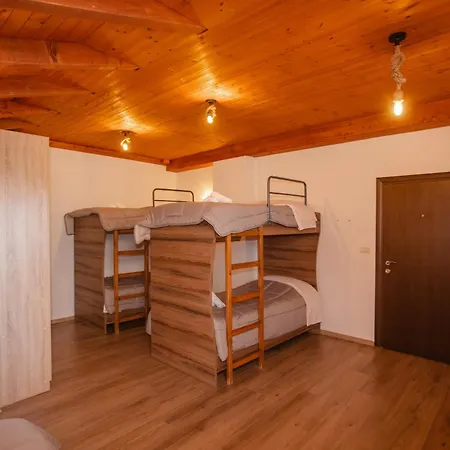 Bellway Hotel